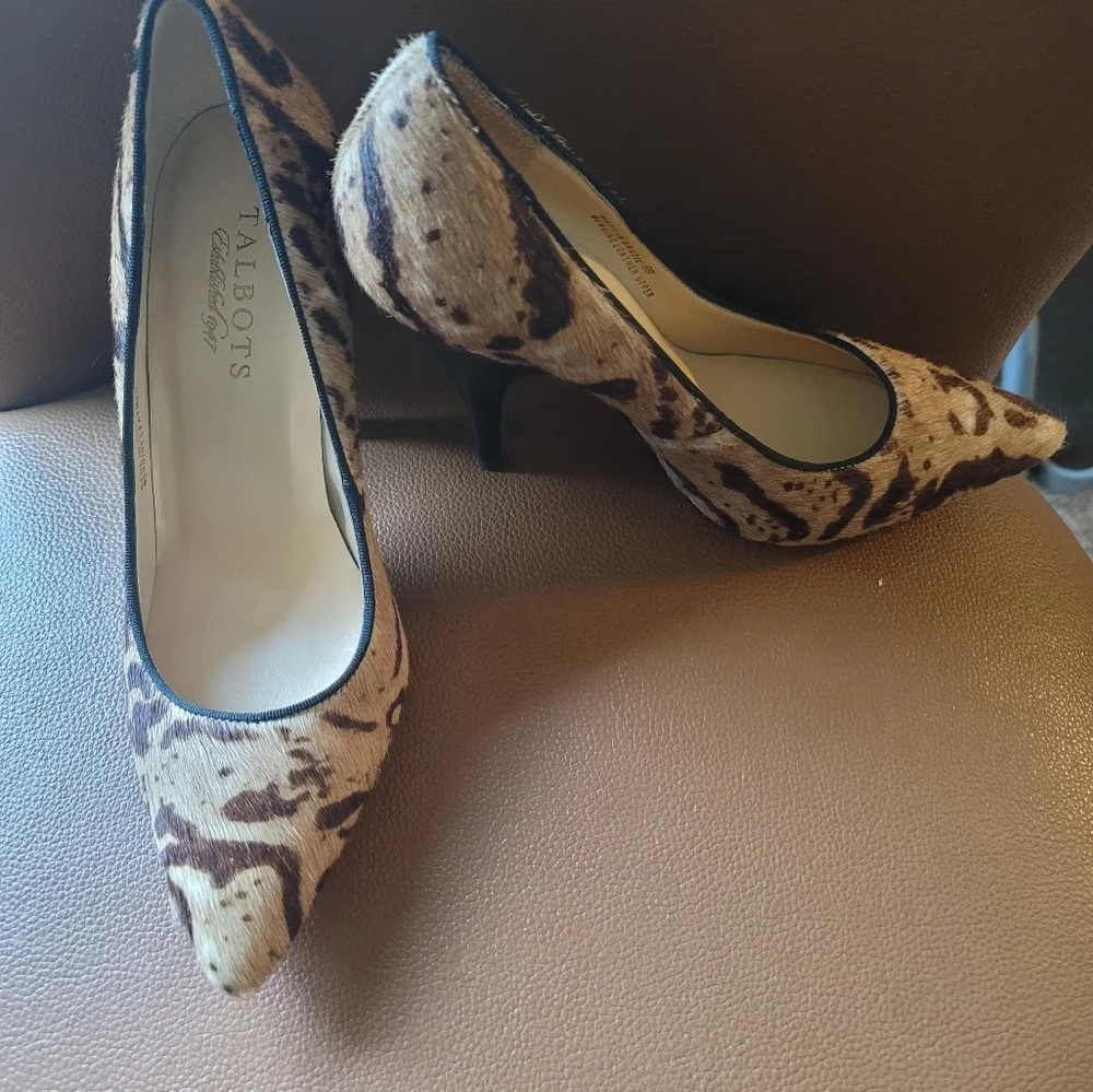 Animal Print Shoes - Picture 1 of 3